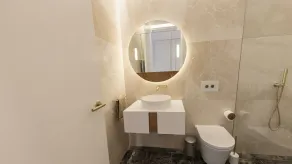 The City Ritz Apartment - Image 3