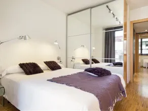 3 rooms 6 persons in Sant Gervasi with terrace near the Teknon  - Image 5