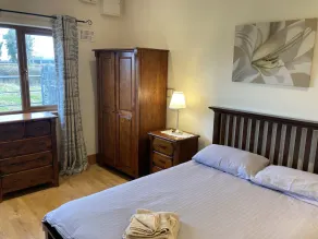 The Henhouse, Duffys of Ballybin, 4-star - Image 4