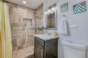 West Side 5 bedroom Home. Great Location !!! - Image 5