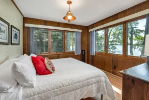 Beautiful Winnipesaukee Adorable Cottage and Bunkhouse for 10 Lovely Sunsets - Image 3