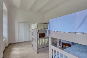 Authentic Corsica by the beach. 8-room apartment in a family home. - Image 4