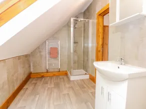 LITTLE LODGE, romantic, character holiday cottage in King's Lynn - Image 5