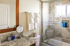 Stylish Coastal Getaway #3 - Image 3