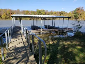 The Point is a waterfront rental with covered boat dock at Rocky Point Indiana - Image 5