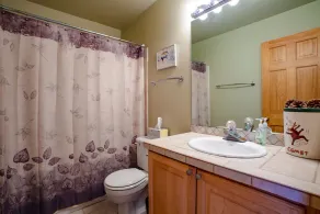 Charming Vail Condo, Hot Tub, Village Bus, Top Floor with Amazing Views. - Image 4
