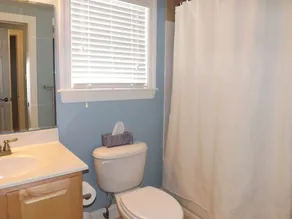 Beautifully furnished, this 6 bedroom, 5 bath house is ready for you to enjoy and just 1.5 blocks to the beach. - Image 5