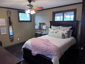 7 BR Lake Barkley Estate - Perfect for Family Gatherings, Reunions & Retreats - Image 3