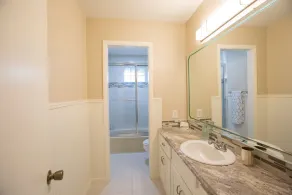 House - Great Location - Image 4