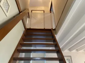 Casa de férias com 500 m² de propriedade fechada com estacionamento. Nova cozinha em 2019. - Image 2