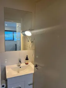 Peaceful Coombs Apartment for Families - Image 4