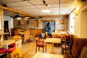 The Cresselly Inn - Image 2