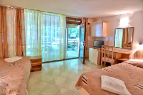 Villas Holidays - Image 3