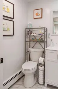 Pristine Osterville Cottage - Image 4