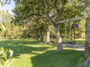 Charming Family Cottage: Enclosed Yard, Park Access, Bikes, Baby Gear, Near Grand Lieu Lake - Image 3