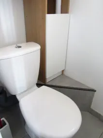 tyst lägenhet i villa - Image 3