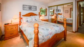 Riverside Retreat: Private Location and lake access! - Image 4