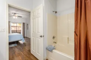 Not Evolve - 2 KINGS, ground floor - Heated Pool & gas grill! Cardinals Stadium! - Image 4