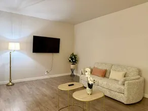 One Lux Stay Coastal 2BR Retreat near the Beach - Image 3