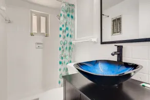 Welcome to Paradise! Gorgeous 2 BR ~~ Steps from the Beach - Image 2