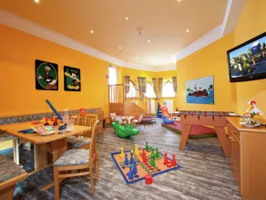 Apartment in Kleinarl near Ski Slopes - Image 4