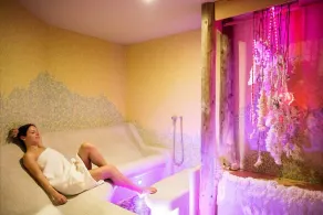 Wine Wellness Hotel Amande Hustopeče - Image 3