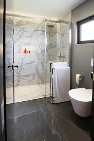 Beautiful Calheta Villa Villa Bella Vita 3 Bedrooms Stunning Sea Views - Image 2