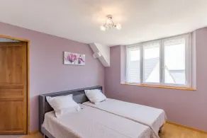 House - Image 4