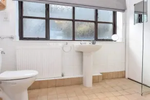 Barnkonvertering med pittoreska utsikt över Downland, 6 sovplatser, nära Ryde Beach - Image 2