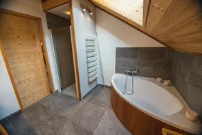 New chalet, with sauna, garden, 5mns from the slopes, absolute calm. - Image 5