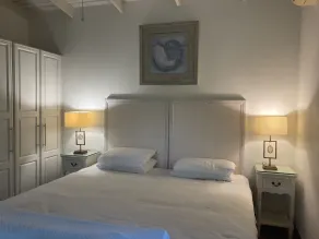 Ground Floor Apt with garden only 3 mins walk to Beach and Beach Club - Image 3
