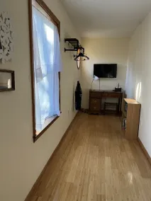 Beautiful and Roomy Country Setting - Image 2