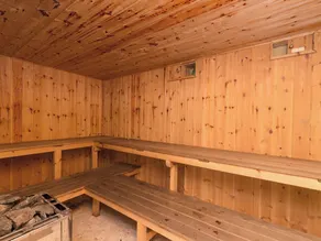 8 chambres à coucher à Belper - Image 2