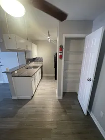 Just step from NRG - Image 4