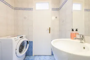 Victoria Majesty Apartments - Image 3