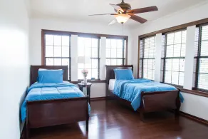 Beautiful Home in Museum District minutes from Downtown - Image 4