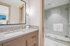 One Riverfront Townhome 13 - Image 4