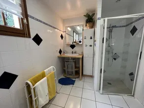 Perron- - ARENGOSSE - Gîte - Image 3