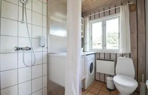 Three-Bedroom Holiday Home In Knebel - Image 4