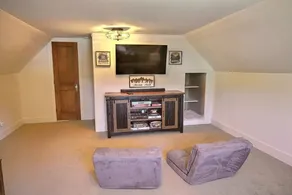 An authentic downtown Roslyn home! Walk everywhere, pets welcome! - Image 3