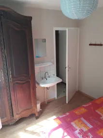 At the edge of the forest of Mervent, pleasant country house of 8 people - Image 4