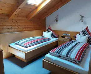 Ferienwohnung, 1-3 Personen, 40 qm., 1 Schlafzimmer, separate Küche, Kabel-TV,  Balkon, Wlan, - Image 4