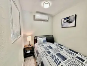 Luxury Studio Suite 12 - Image 3