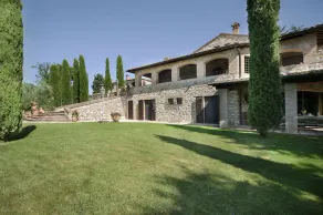Villa Osservatorio for up to 11 with private pool, 15mins to San Gimignano - Image 2