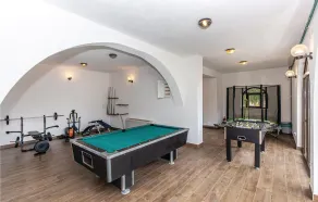 Nice Home In Bribir With Sauna - Image 3