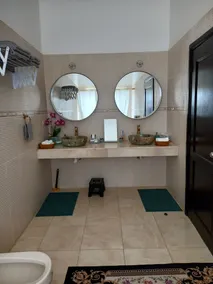 Big Villa with Pool - Image 4