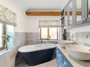 The perfect home to spend time in with loved ones. - Image 5