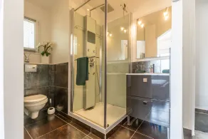 Smukt moderne hus til at tilbringe en weekend eller en uges afslapning - Image 2