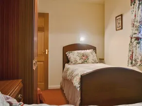 2 bedroom accommodation in Kentmere, near Staveley - Image 5