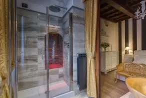 Holiday House of luxury in the heart of the historical center of Rome - Image 3